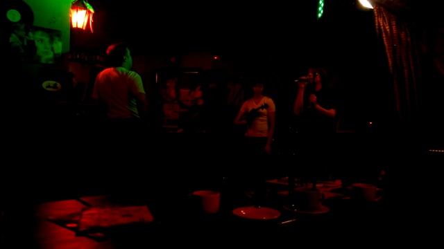 Знаков нет - Верни - Екатеринбург - Шопот Крыш - 2012 смотреть онлайн