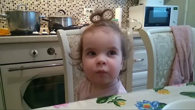 04.03.2019 Алия издаёт звуки животных смотреть онлайн