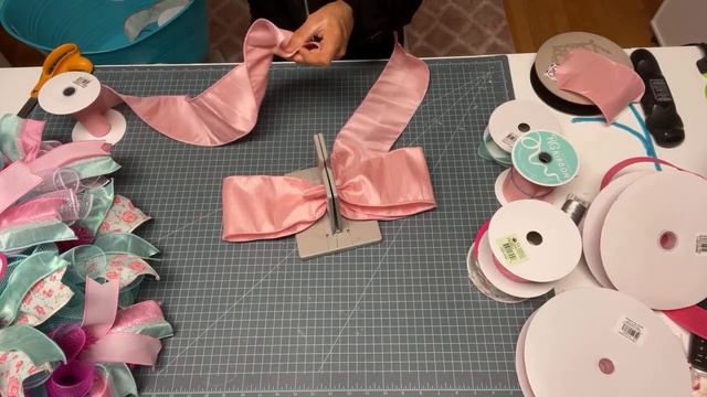 How to Make a Mothers Day Wreath смотреть онлайн