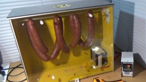 Утеплённая домашняя коптильня с термокамерой