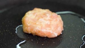 Есть куриное филе Рецепт за 15 минут! Очень вкусные рубленые котлеты без мясорубки!
