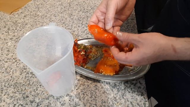 С этим соусом вы съедите даже салфетку .Соус к мясу .Фантастический соус к вашему столу! смотреть онлайн