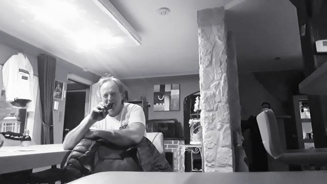 Radiohead karaoke смотреть онлайн