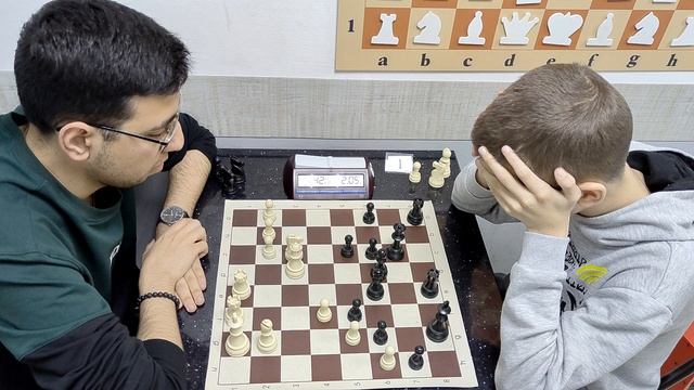 Манукян Нарек (2149) - Долматов Дмитрий (2033)