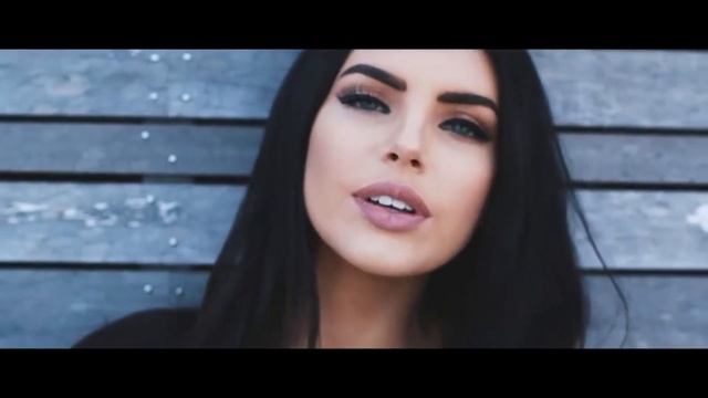 MaWi - Ультрафиолет (FuzzDead Radio Edit) смотреть онлайн