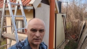 Вытяжка в дачном туалете