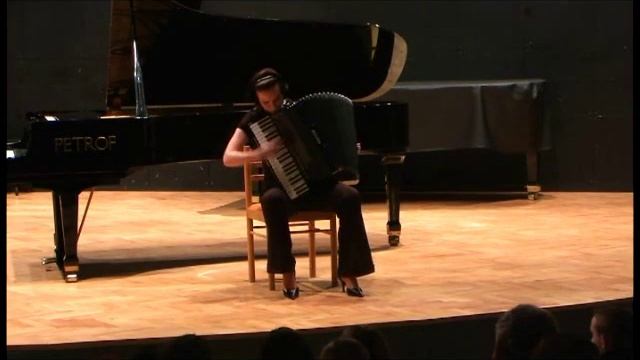 Ivana Klenová - Vaclav Trojan: The Ruined Cathedral, piano accordion смотреть онлайн