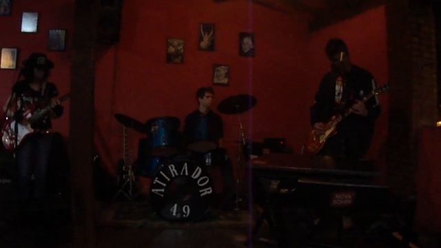 Atirador 49 - Rock N' Roll (Led Zeppelin Cover) (Salamandra Bar, 21/08/11) смотреть онлайн