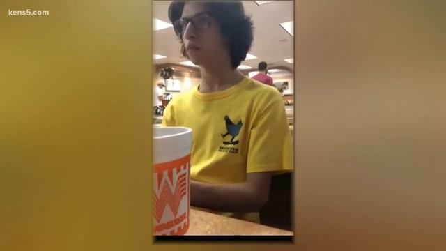 Man swipes MAGA hat, attacks teens at Whataburger, Facebook post claims смотреть онлайн