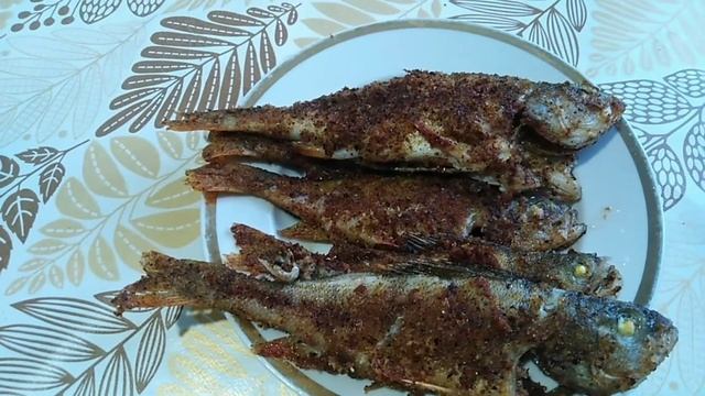 Рыба жареная Окунь😋 смотреть онлайн