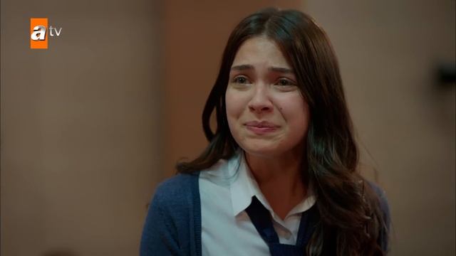 Eylül, Defne'yi rezil etti! - Kırgın Çiçekler 48. Bölüm смотреть онлайн