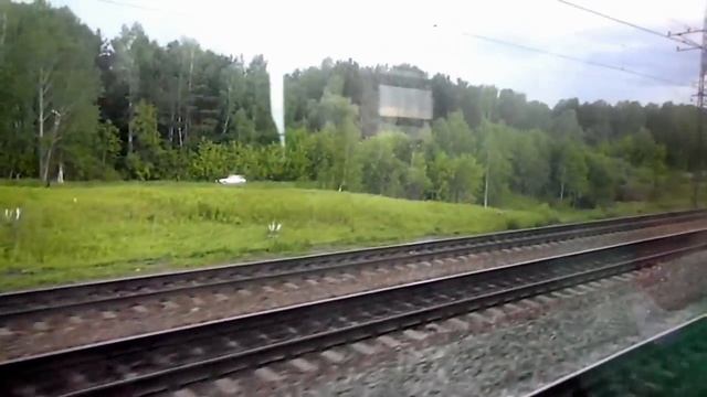 Встреча ЭР2-К-633 и ЭД4М-327 на о.п. Барышево смотреть онлайн