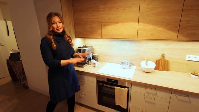 Kuchnia z dwustrefowym piekarnikiem смотреть онлайн