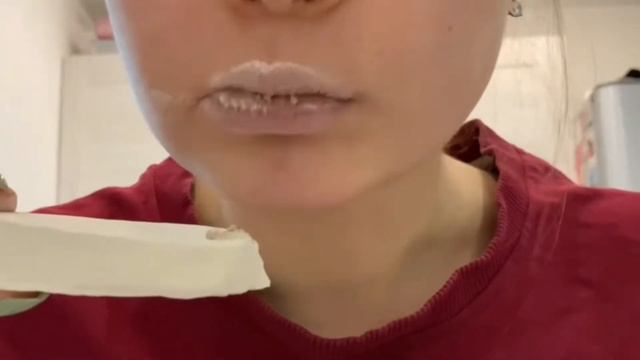 ASMR chalk ~ асмр мел ~ мукбанг мел ~ хруст мелом ~ eating chalk ~ chalky crunch ~ сухой мокрый мел смотреть онлайн