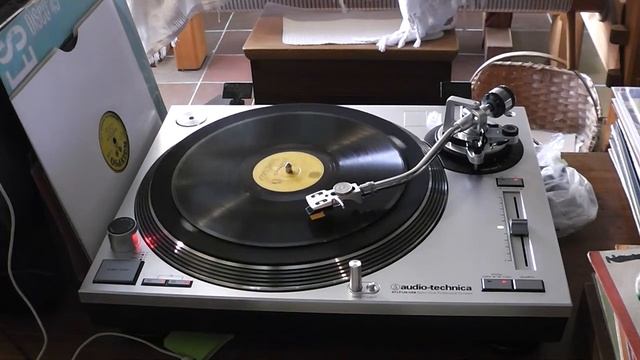 78 LONDON CALYPSO CAY105 A DON'T TOUCH ME NYLON MARIE BRYANT and JACKIE BROWN'S CALYPSO KINGS 1954 смотреть онлайн