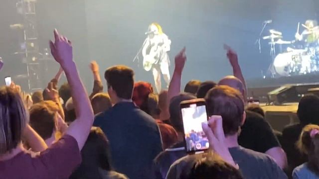Gayle preforms abcdefu LIVE at Toyota music factory! смотреть онлайн