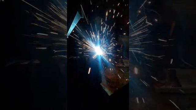 Сварка полуавтоматом продолжение смотреть онлайн
