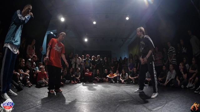 SDK RUSSIA 2016 HIP-HOP MALE - 1/2 - BazzZombia vs. Date(WIN) смотреть онлайн