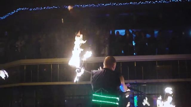 Огненное шоу Fire Spirit 3 артиста (промо) смотреть онлайн