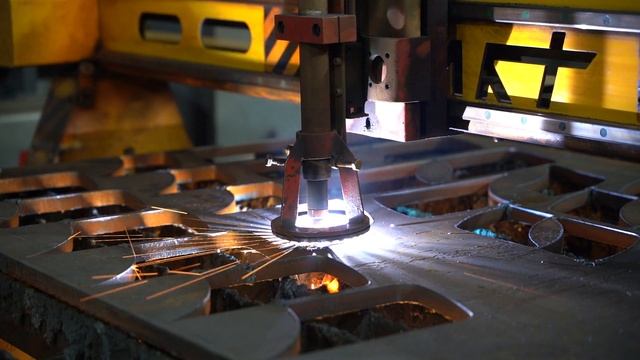 Станок плазменной резки листового металла START 2M смотреть онлайн