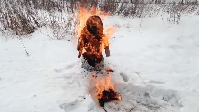 Жжем чучело на масленницу смотреть онлайн