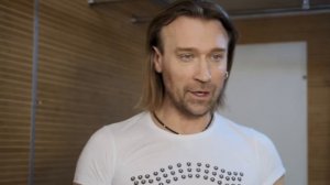 Олег Винник в Одесі! Зустрінемося на літній концертній арені Морвокзал 25 серпня о 20:00