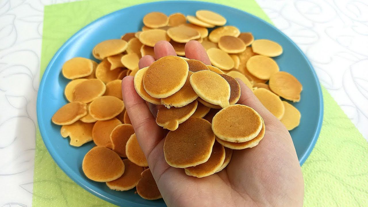 МИНИ-БЛИНЧИКИ, которые так нравятся детям! Простые панкейки на молоке / Магия вкуса смотреть онлайн