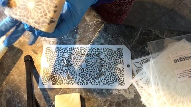 Soap Stenciling: Easier than you might think! смотреть онлайн
