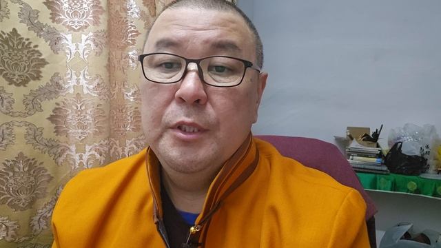 Планы на апрель смотреть онлайн