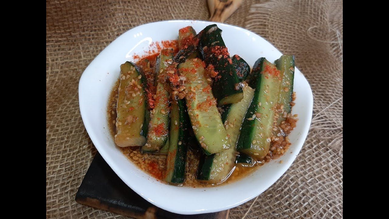 ОГУРЦЫ ПО КОРЕЙСКИ. Закуска, которая готовится 5 минут, а съедают их моментально.