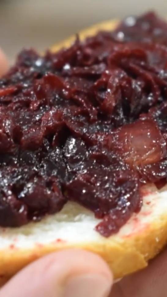 Зачем я только нашел этот рецепт. Съели пол тазика за вечер, такая вкусная закуска из свеклы смотреть онлайн