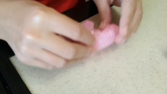 Розовые и фиолетовые добавки для прозрачного слайма из клея эрих крауз \\Шоу бай Маша смотреть онлайн