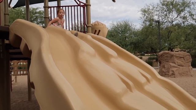 A Day at the Park смотреть онлайн