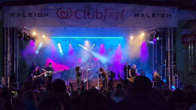 CAMHC 2023 CLUBFEST Meatloaf doing Tina Turner Tribute. смотреть онлайн