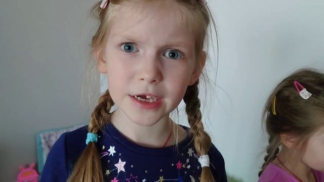 Баба Яга украла малыша и кота!