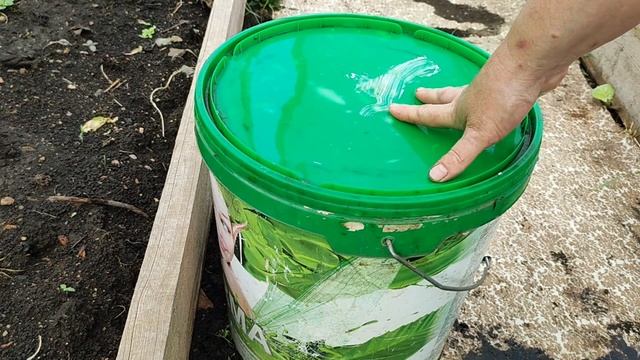 поговорим о подкормках, часть 2, травяная.... смотреть онлайн