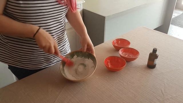 Make your own natural toothpaste смотреть онлайн