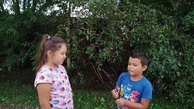Как мы играем в курьера Вова и Катя 1 часть 1 серия смотреть онлайн