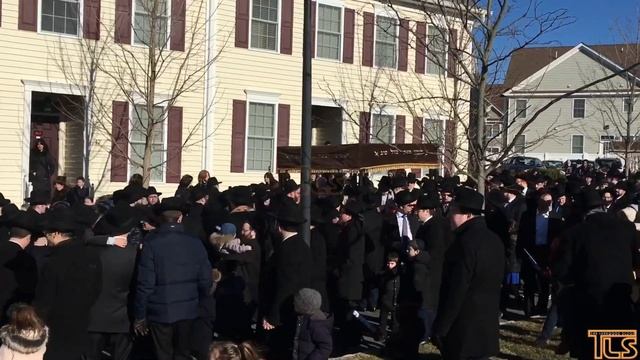 Hachnosas Sefer Torah Somerset Walk смотреть онлайн
