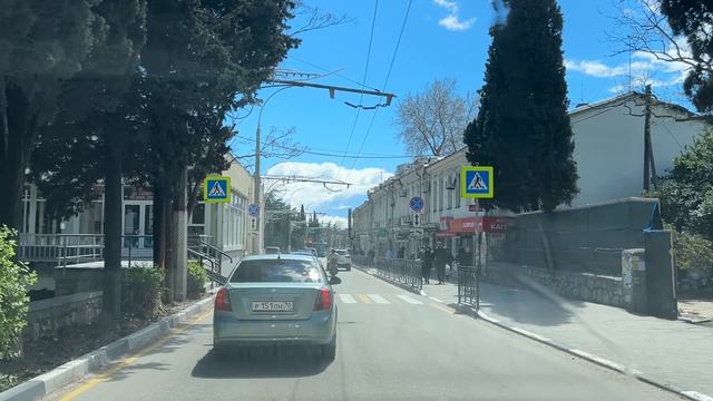 Ялта.Вчера-зима,сегодня-лето) СДЕК на Московской,Киевская,К.Маркса ул. 13.04.25. Крым.Crimea.Yalta смотреть онлайн