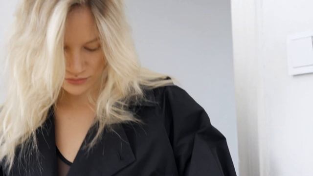 Коллекция Весна-Лето 24 I «Снежная Королева» — российский бренд мужской и женской одежды смотреть онлайн