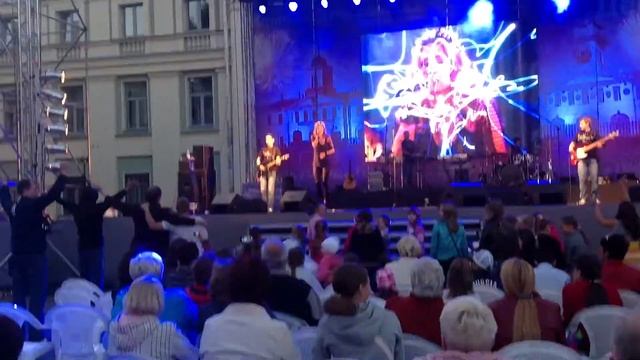 Макsим - На Радиоволнах (День Колпино - 7 сентября 2013) смотреть онлайн