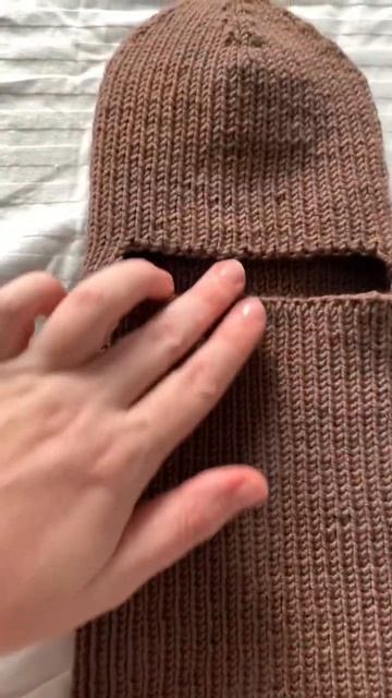 Балаклава спицами! МК уже на подходе, подписывайся не пропусти! смотреть онлайн