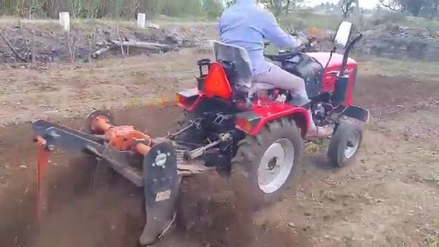 Apollo Tractor With Reverse Forward