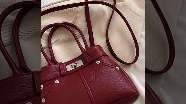 ✅ Женская кожаная сумка 2523 #оптом в интернет-магазине «Сумкины Будни» sumkinybudnu.ru смотреть онлайн