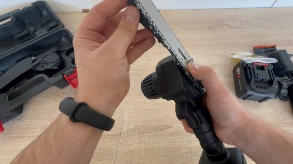 Инструкция по сборке аккумуляторной пилы