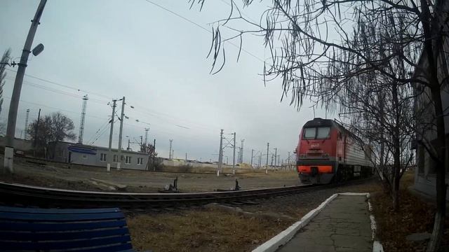 2ТЭ25КМ - № 0126 маневры при депо / 2TE25KM-No. 0126 Maneuvers At The Depot