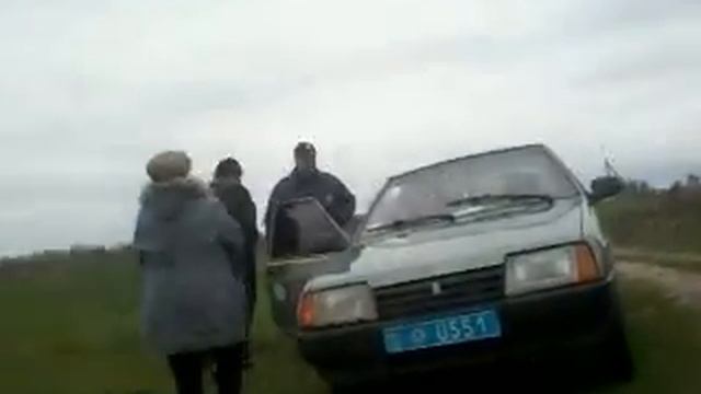 Всё те же и хузяин бывший мент смотреть онлайн