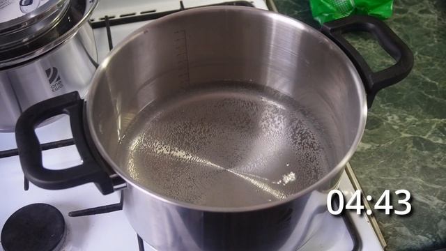 Кастрюля на плите смотреть онлайн