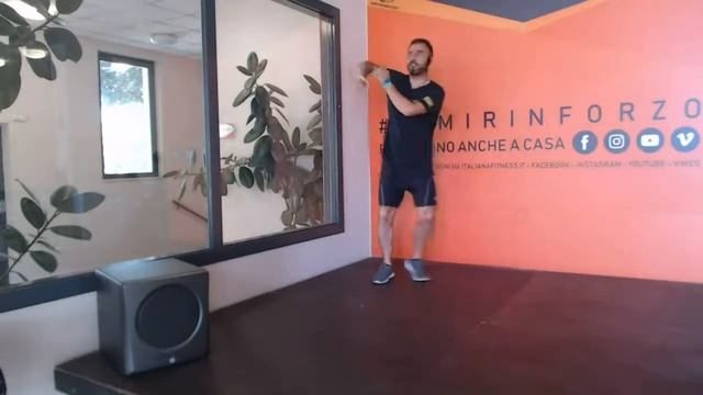 SOCIAL DANCE смотреть онлайн